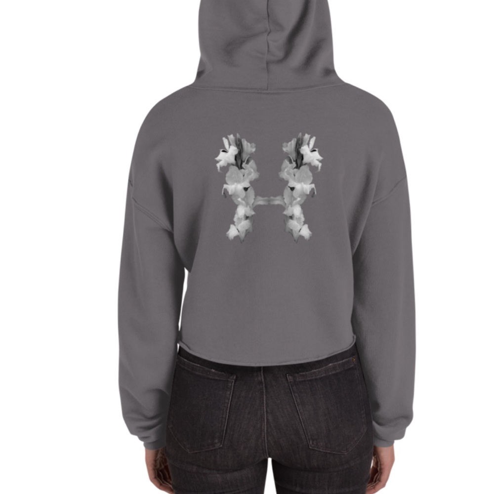 Ventcrifashion Iris Crop Top Hoodie Athleisure